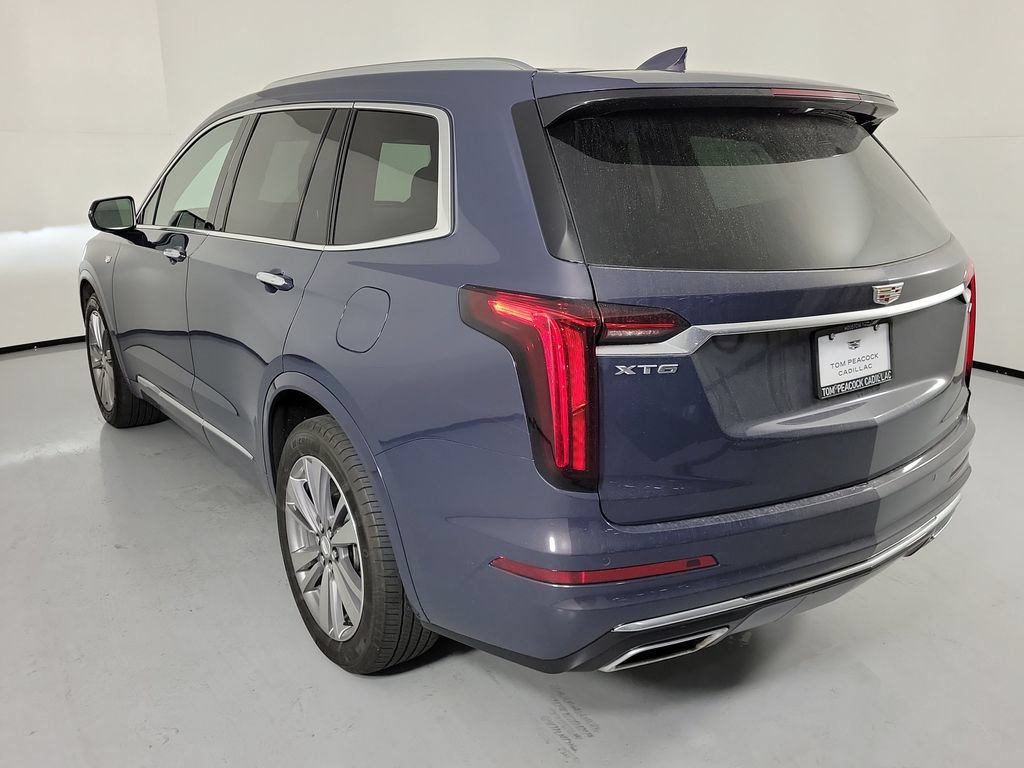 Certified 2024 Cadillac XT6 Premium Luxury FWD image 4