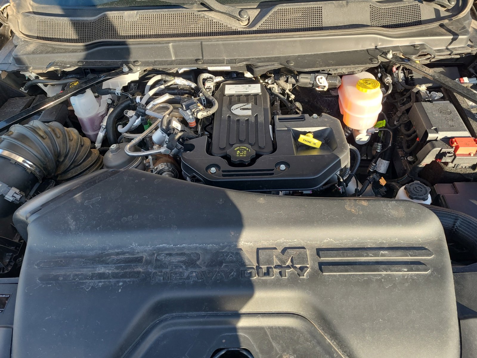 Used 2025 RAM 3500 Laramie image 32