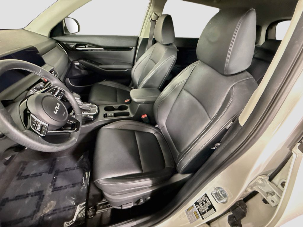 Used 2026 Kia Seltos SX w/ SX Sunroof Package AWD/4WD image 28