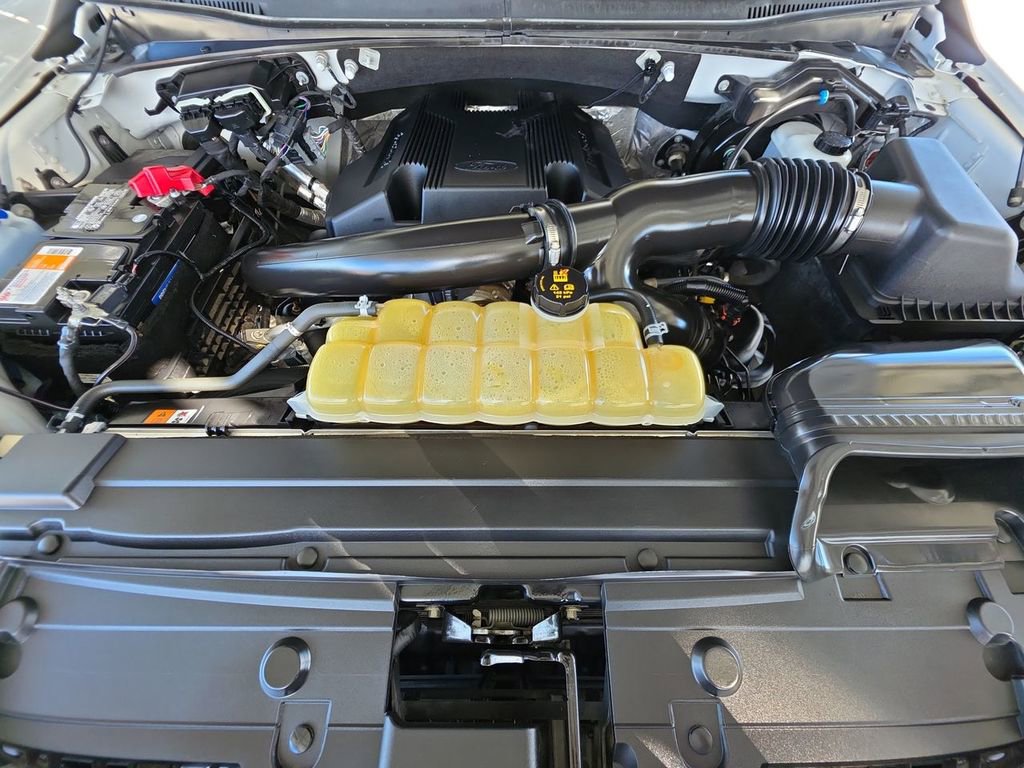 Used 2019 Ford F150 Lariat image 31