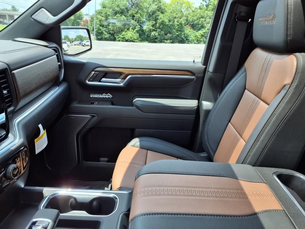 New 2025 Chevrolet Silverado 1500 High Country image 16