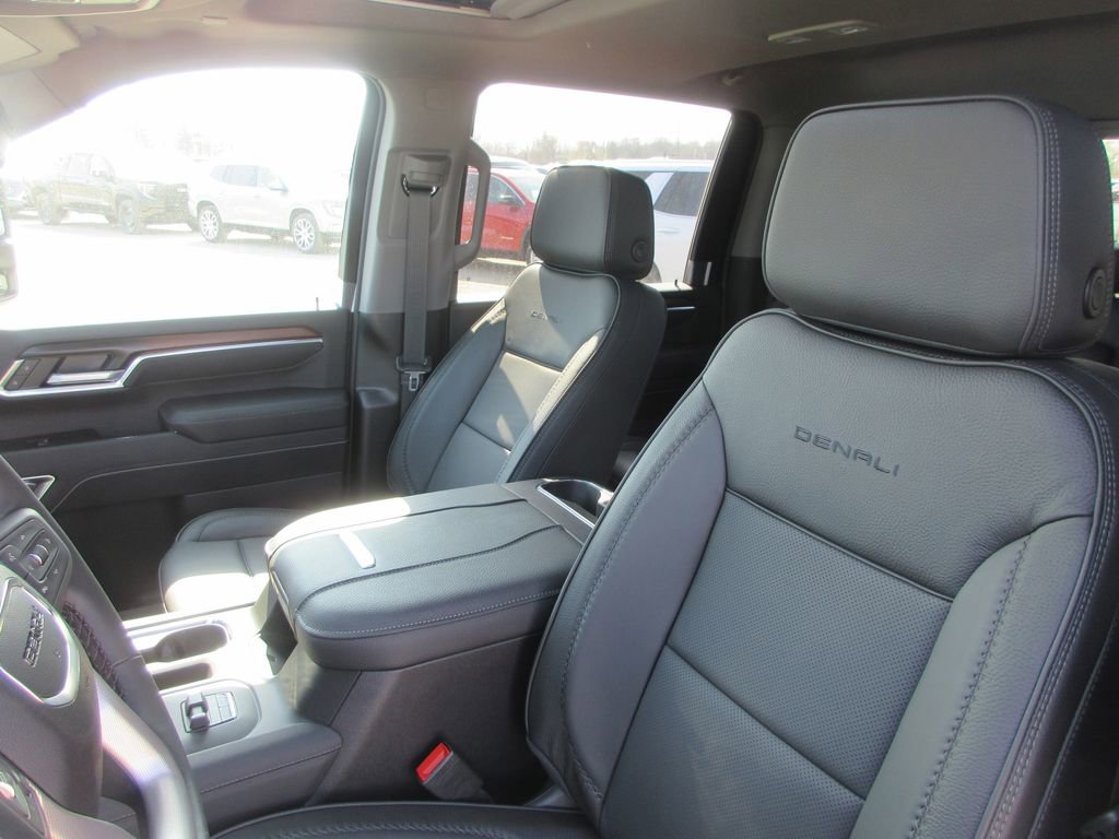 New 2026 GMC Sierra 2500 Denali w/ Denali Reserve Package image 12