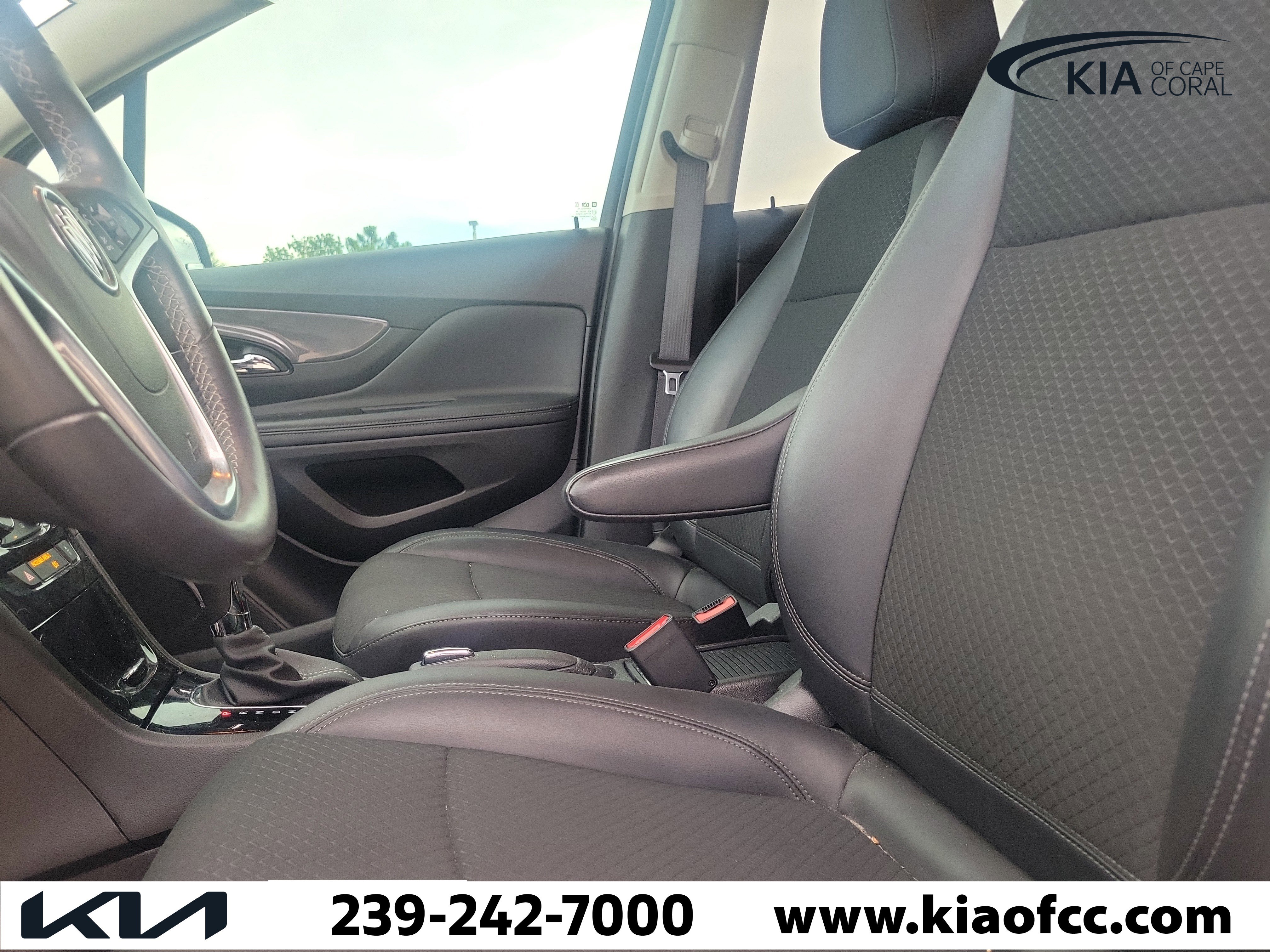 Used 2022 Buick Encore Preferred w/ Safety Package AWD/4WD image 20