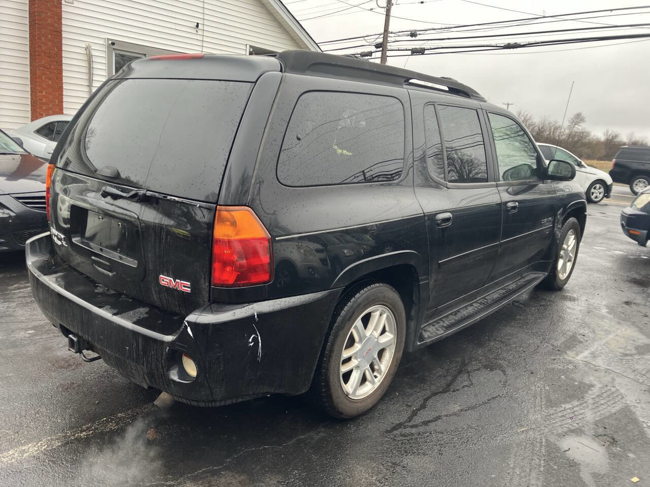 Used 2006 GMC Envoy XL Denali image 7