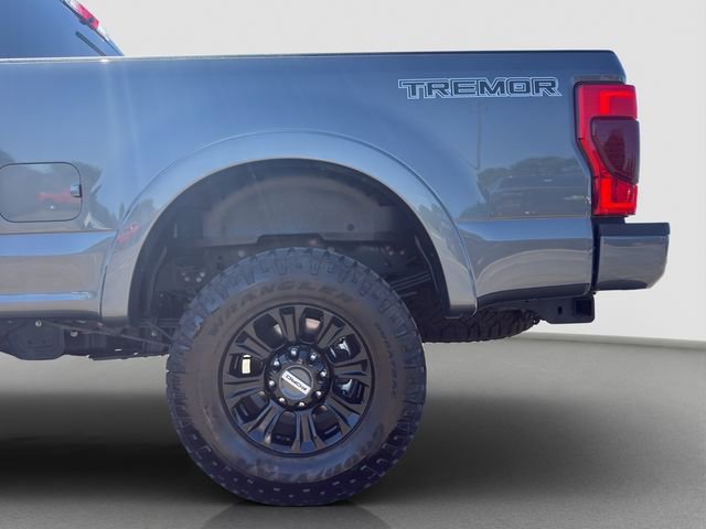 Used 2022 Ford F350 Lariat w/ Tremor Off-Road Package AWD/4WD image 22
