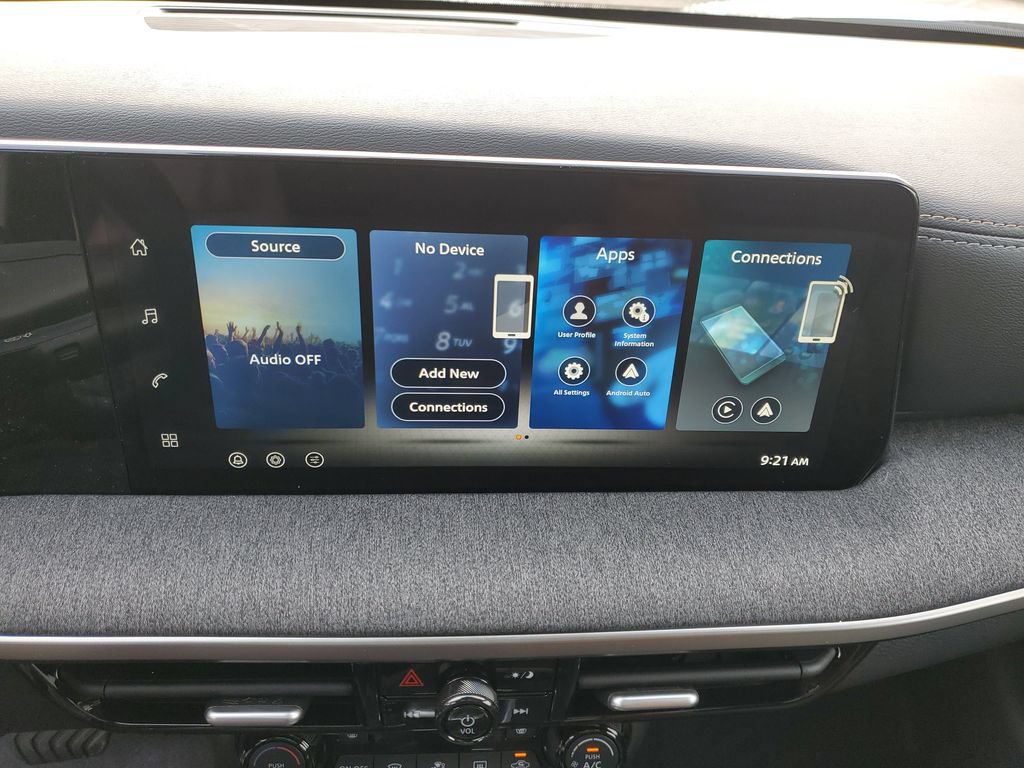 New 2026 Nissan Kicks SV w/ SV Premium Package FWD image 27