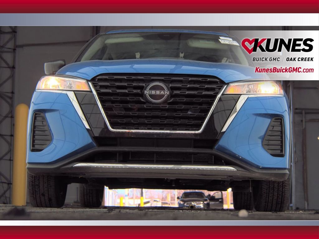 Used 2024 Nissan Kicks S w/ Interior Electronics Package image 3