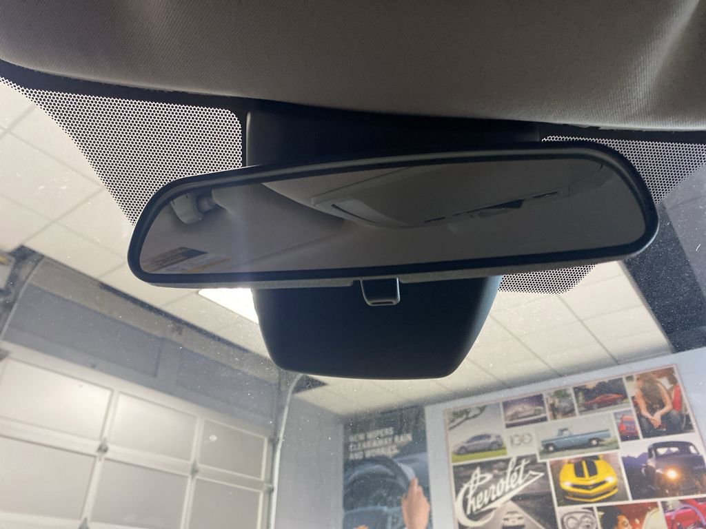 Used 2023 Toyota Highlander L image 33