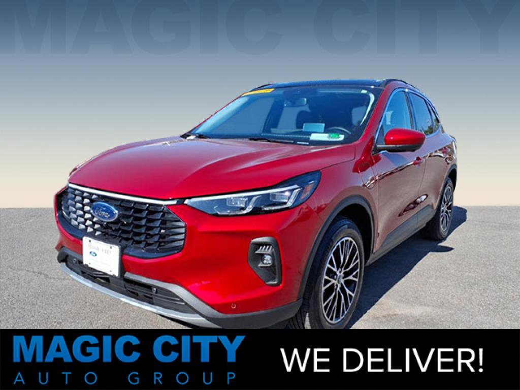Used 2025 Ford Escape SE w/ PHEV Premium Package
