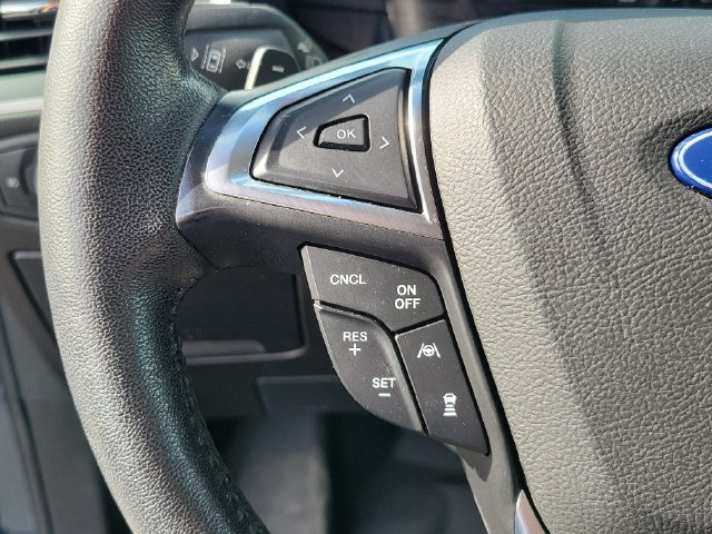 Used 2019 Ford Edge SEL w/ Equipment Group 201A AWD/4WD image 17