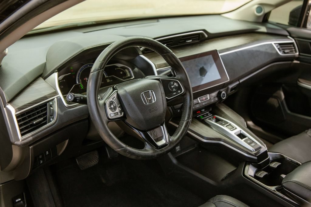 Used 2018 Honda Clarity Touring image 10