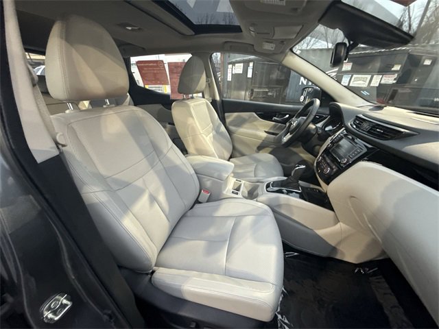 Certified 2022 Nissan Rogue Sport SL w/ Premium Package image 24