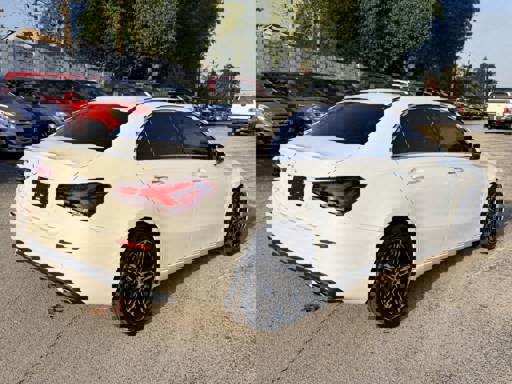 Used 2022 Mercedes-Benz A 220 image 6