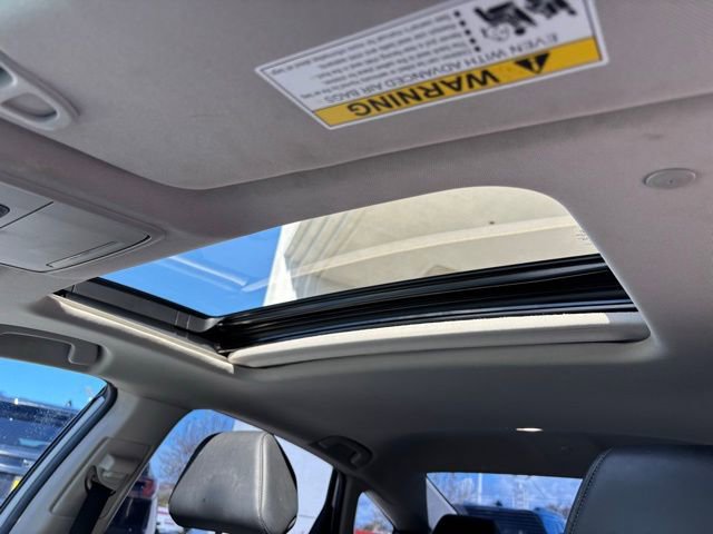 Used 2023 Honda Accord Touring image 10