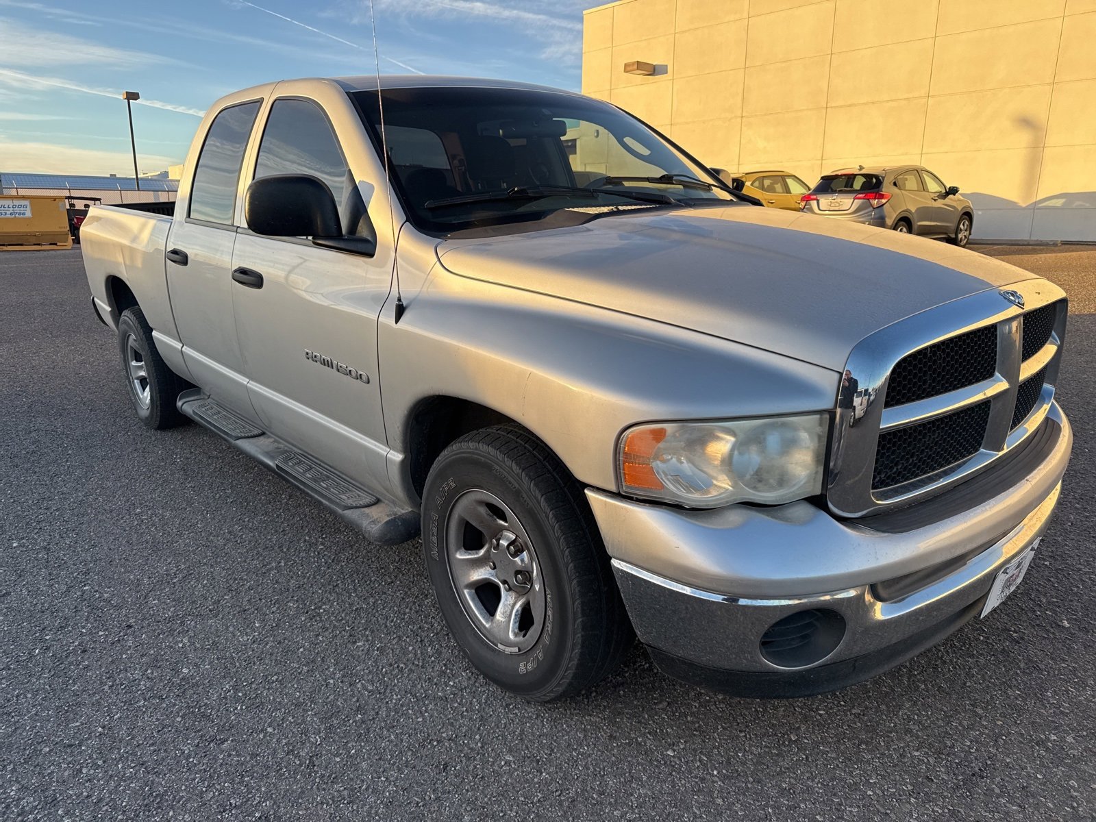 Used 2004 Dodge Ram 1500 Truck SLT w/ Trailer Tow Group image 3