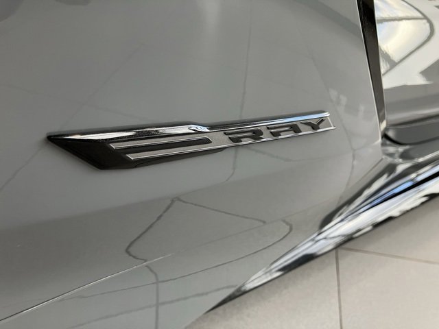 Used 2025 Chevrolet Corvette E-Ray w/ Stealth Interior Trim Package image 9