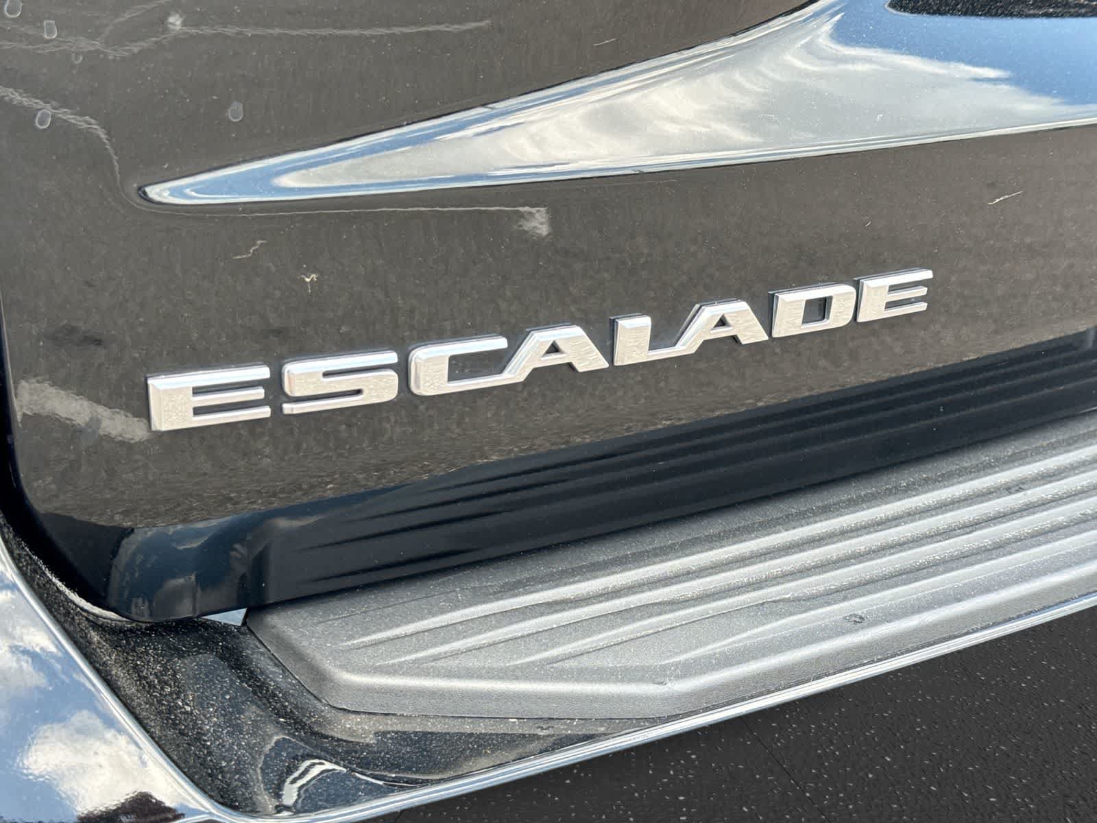 Used 2021 Cadillac Escalade Sport w/ Driver Assist Tech Package RWD image 19