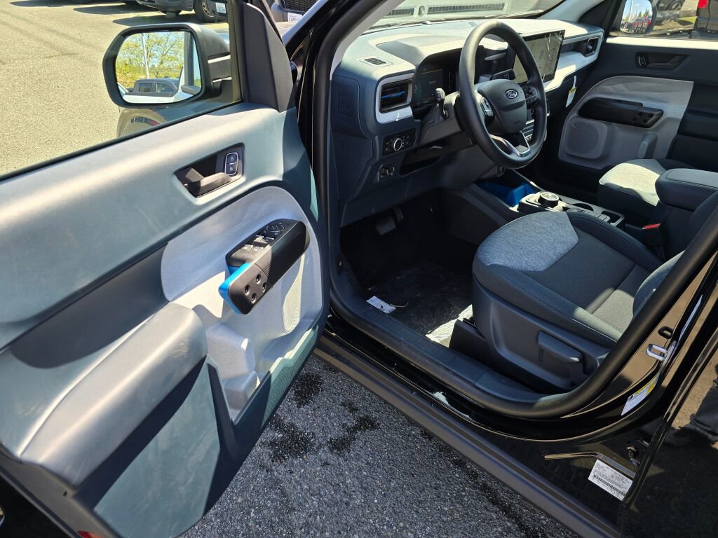 New 2026 Ford Maverick XLT AWD/4WD image 14