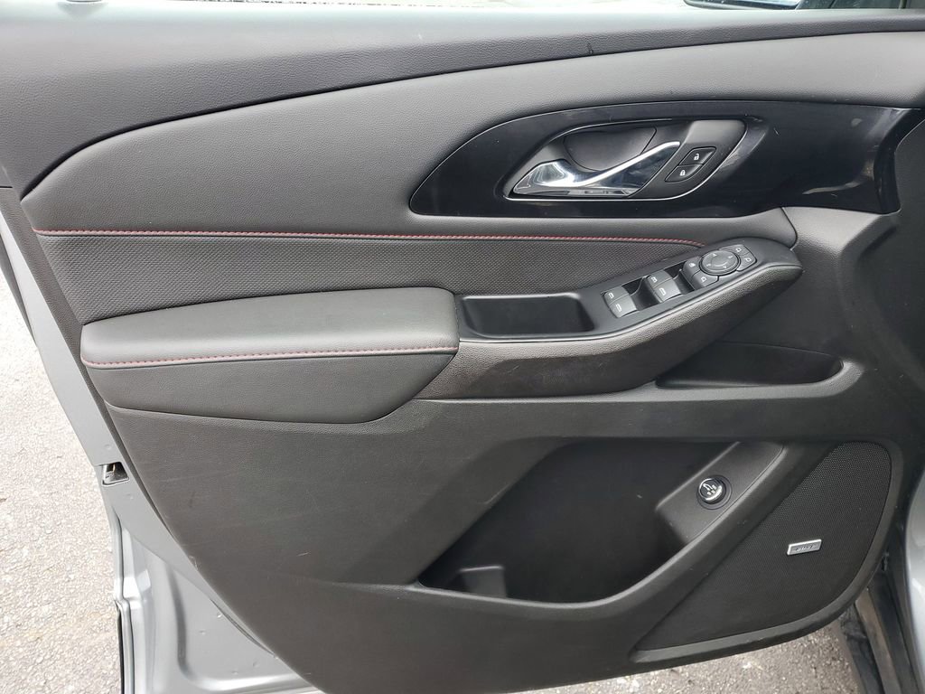 Used 2023 Chevrolet Traverse RS w/ LPO, Floor Liner Package image 22