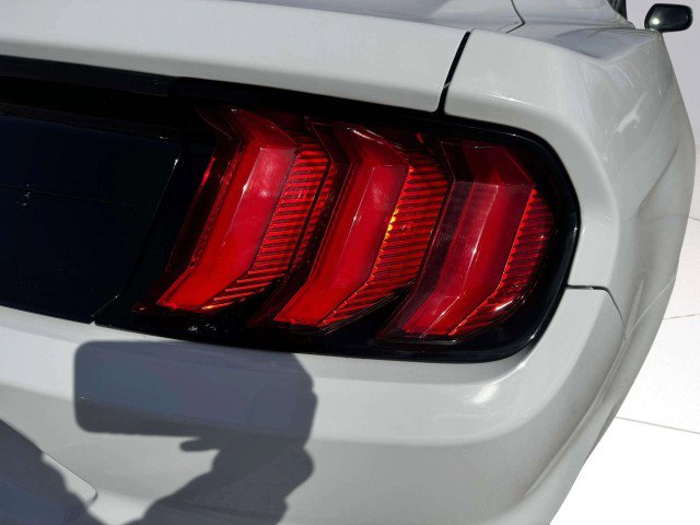 Used 2021 Ford Mustang Coupe image 14