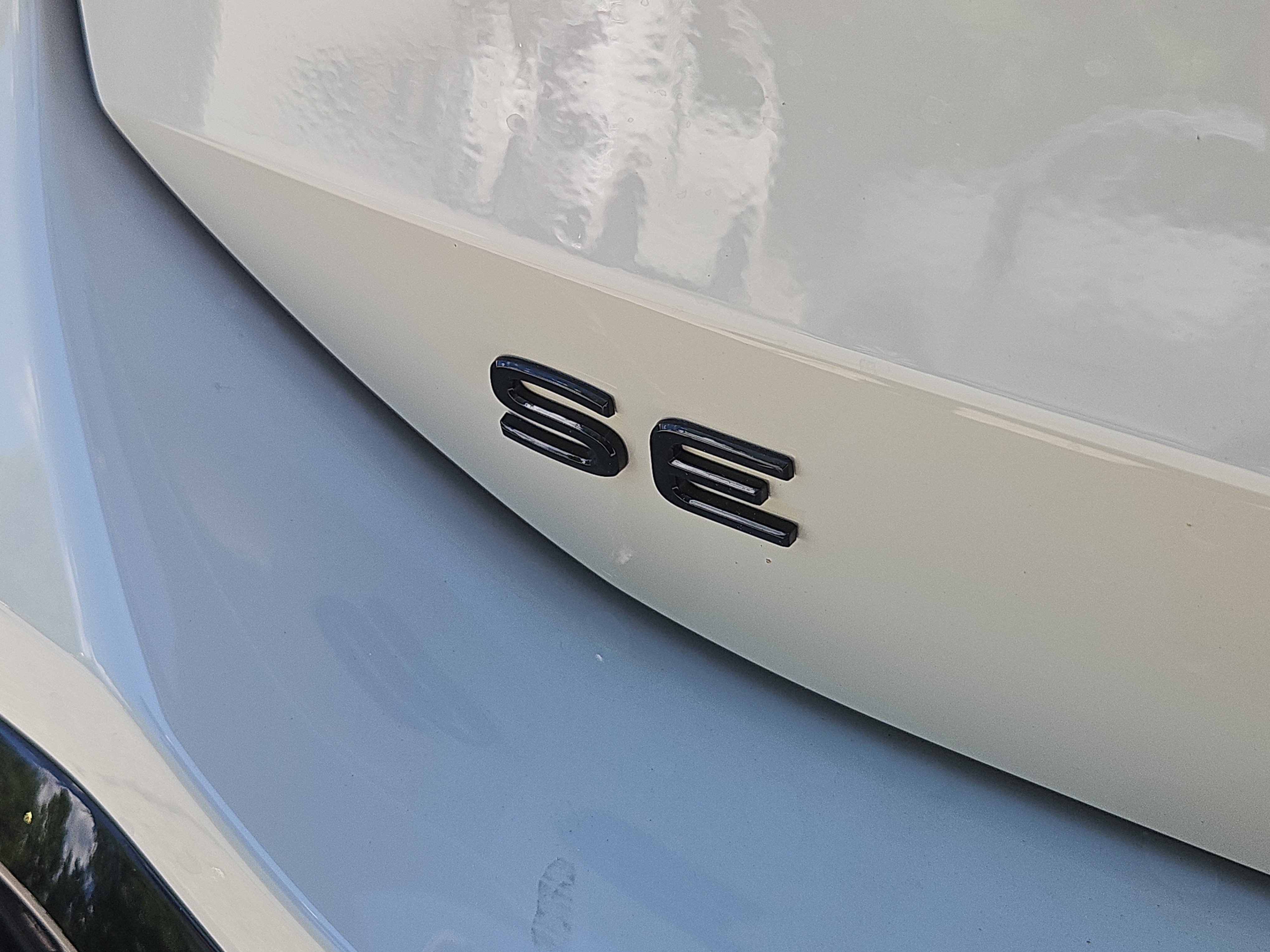 New 2026 Volkswagen Tiguan SE R-Line AWD/4WD image 4