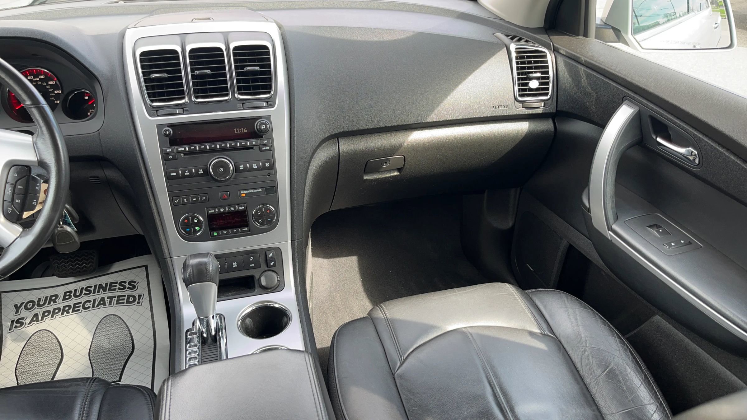 Used 2012 GMC Acadia SLT image 26