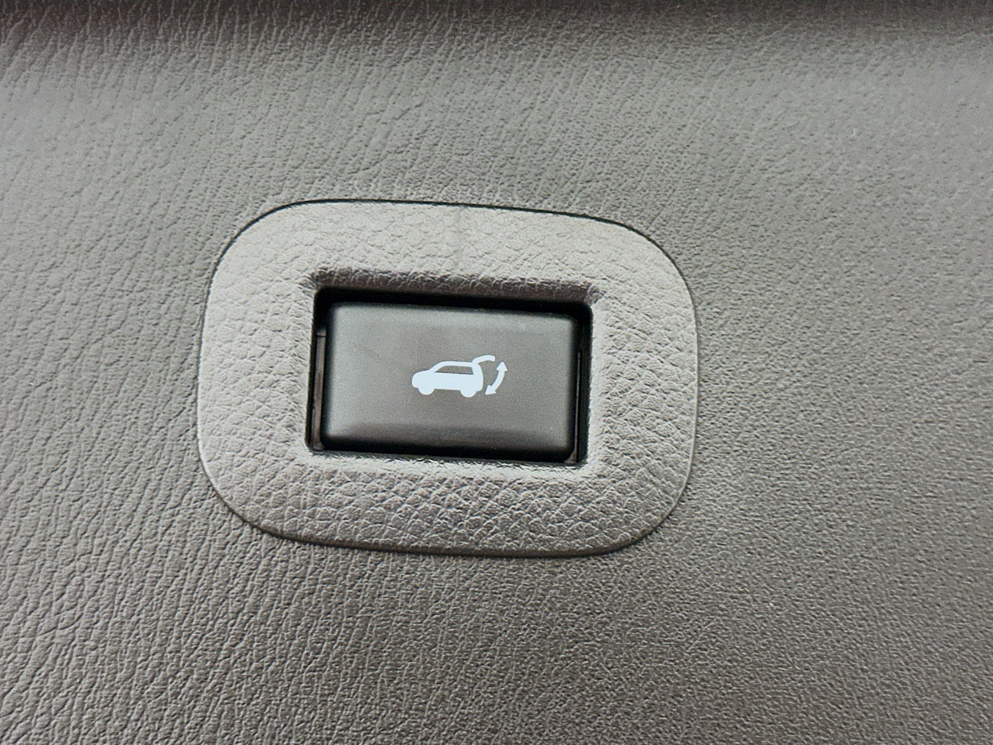 Used 2024 INFINITI QX80 Luxe image 33