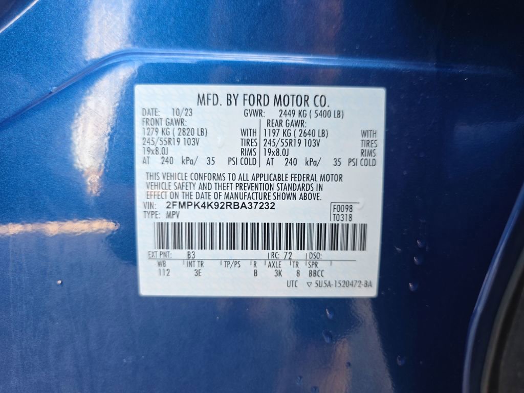 Used 2024 Ford Edge Titanium image 30