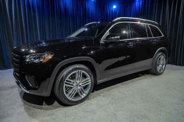 New 2026 Mercedes-Benz GLS 450 4MATIC