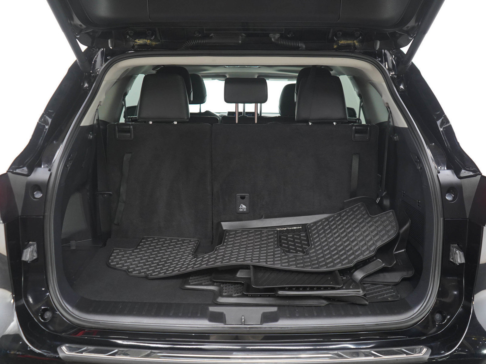 Used 2025 Toyota Highlander XLE AWD/4WD image 17