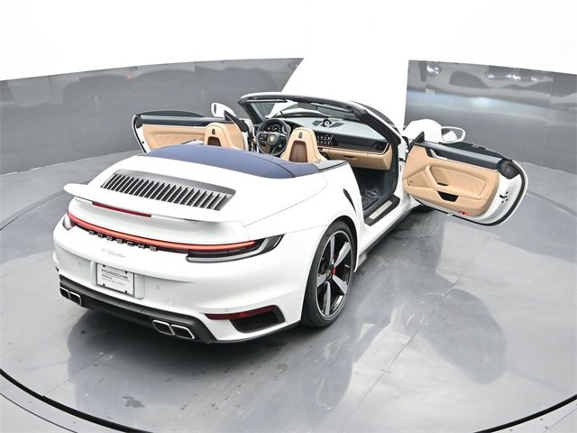 Used 2022 Porsche 911 Turbo image 25