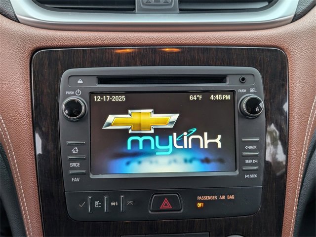 Used 2015 Chevrolet Traverse LT w/ Style and Technology Package image 21