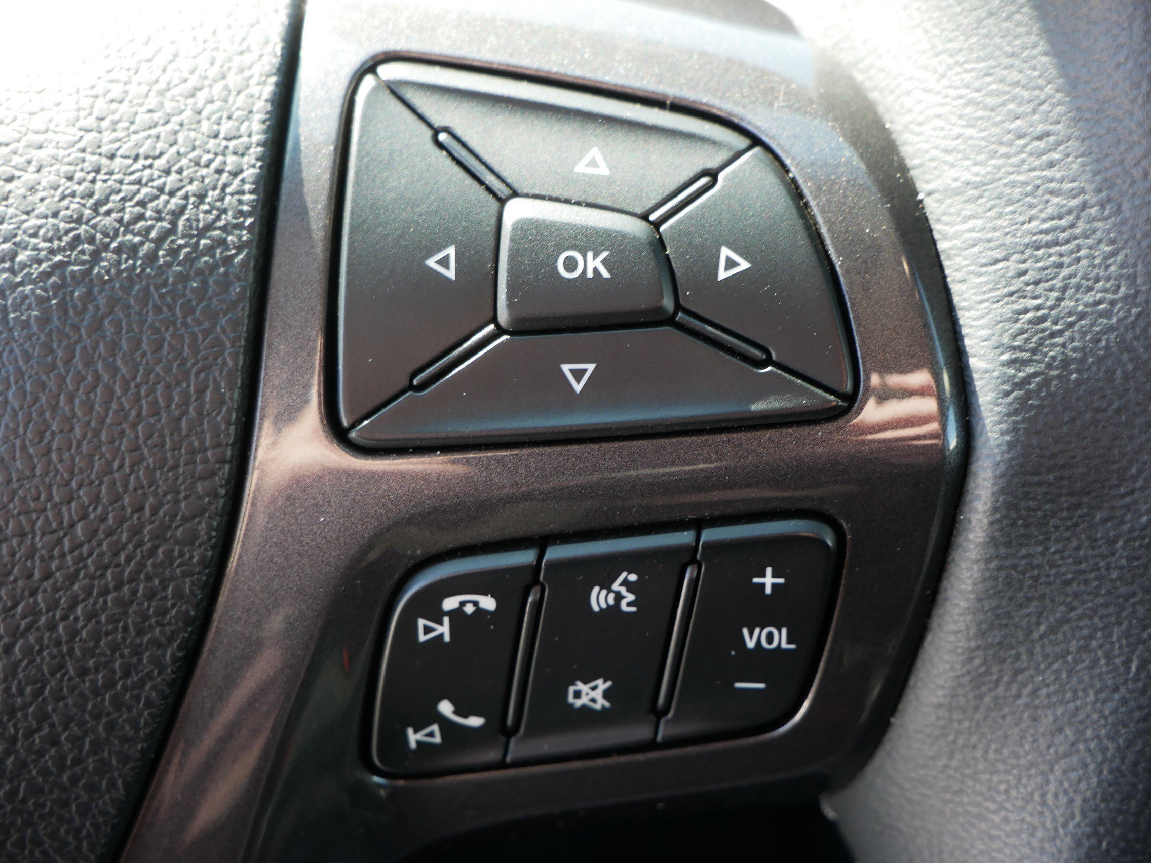 Used 2019 Ford Ranger Lariat w/ Equipment Group 501A Mid image 28