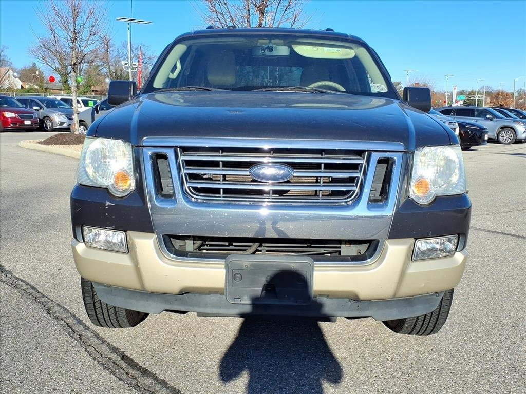 Used 2010 Ford Explorer Eddie Bauer image 10