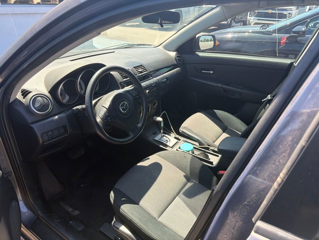 Used 2009 MAZDA MAZDA3 i Touring Value FWD image 6