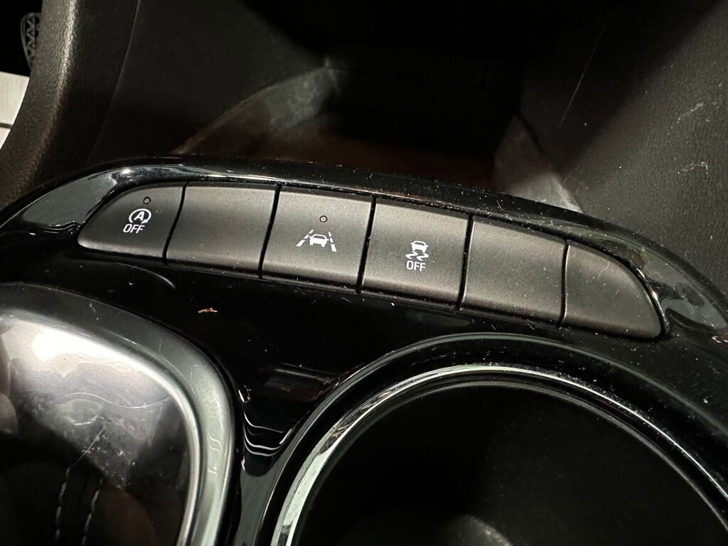 Used 2024 Buick Encore GX Preferred image 15