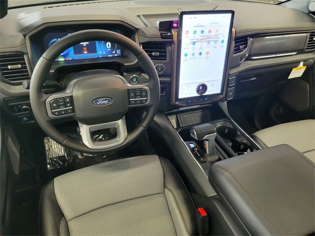 New 2025 Ford F150 Lightning Lariat image 33
