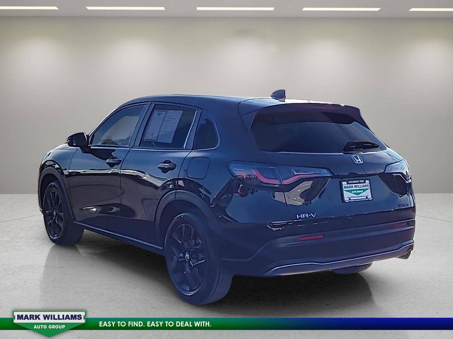 Used 2023 Honda HR-V Sport image 14