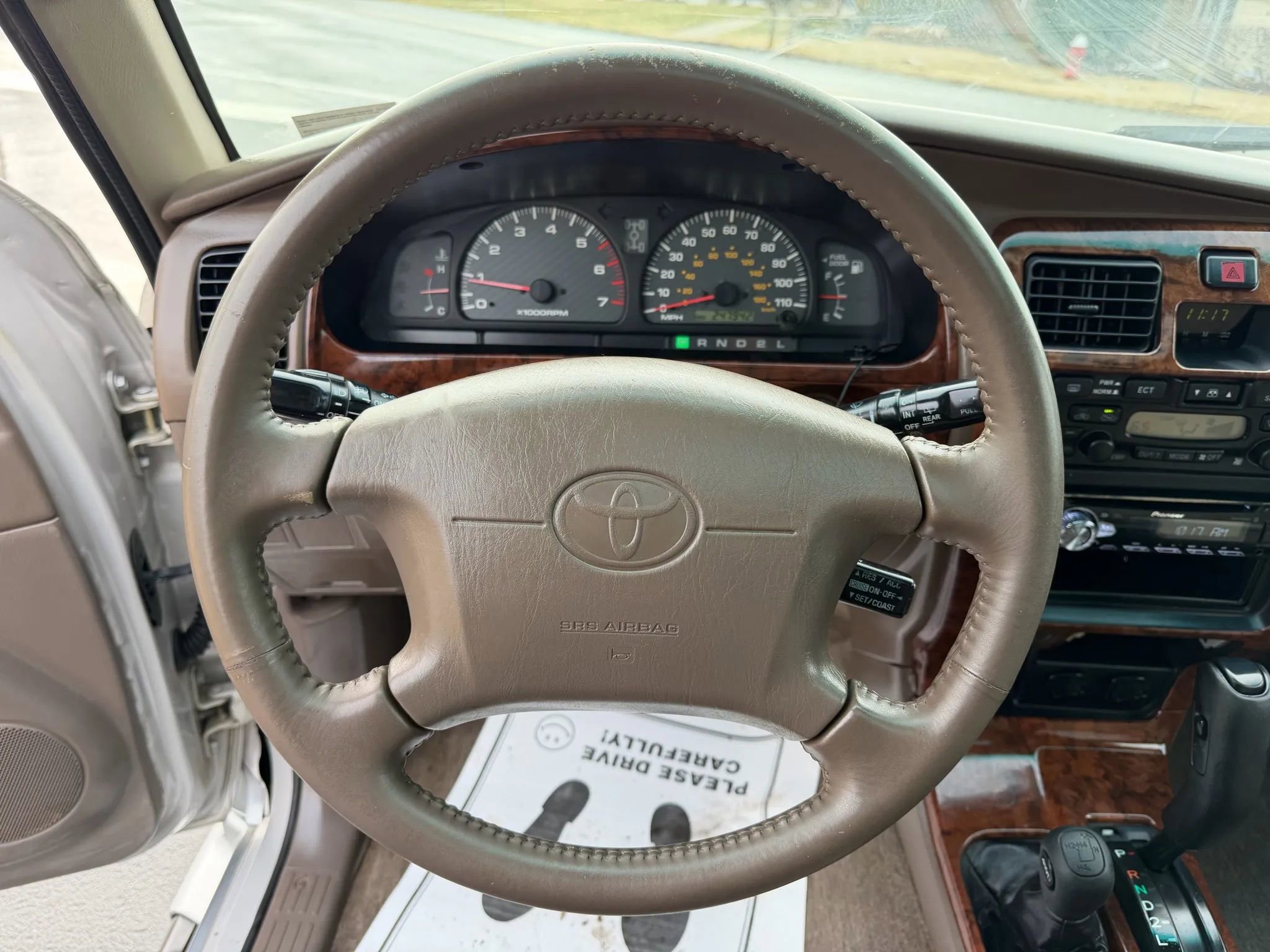 Used 2000 Toyota 4Runner Limited image 15