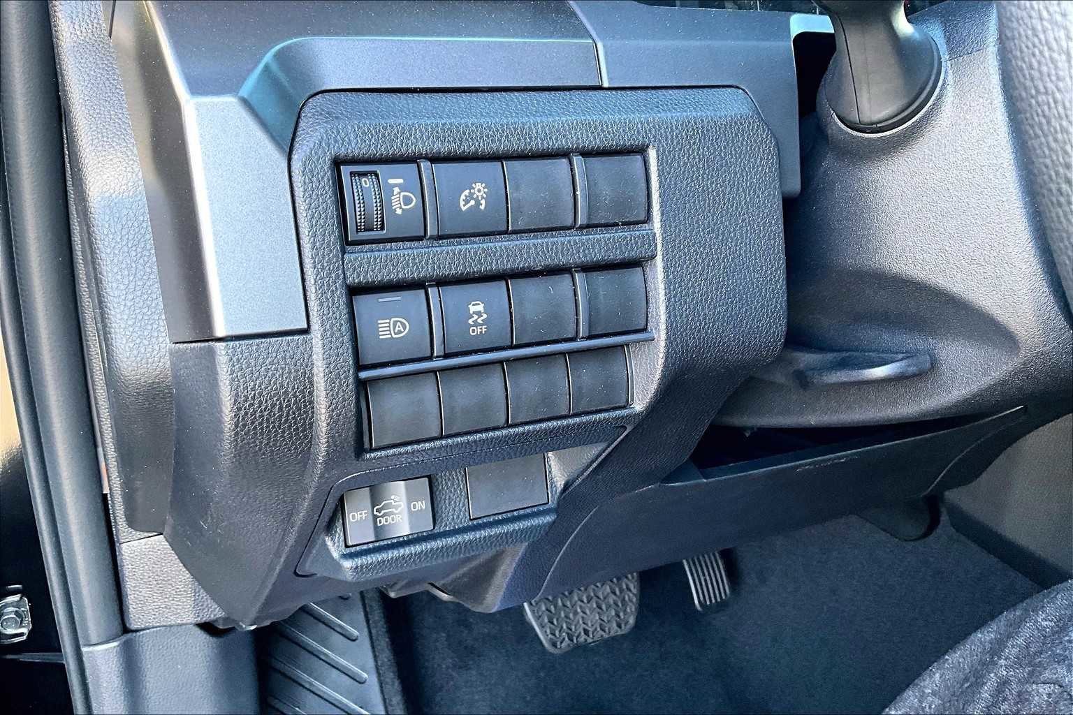 New 2025 Toyota Tacoma SR5 image 19