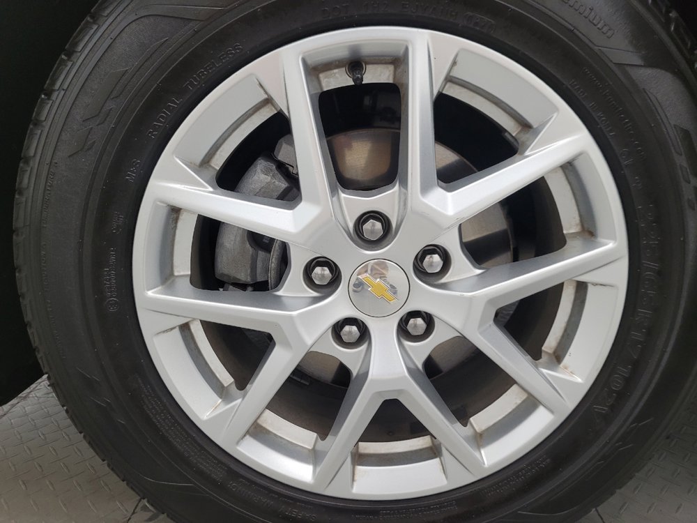 Used 2022 Chevrolet Equinox LS FWD image 31