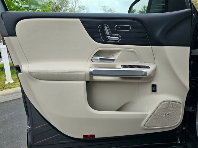 New 2026 Mercedes-Benz GLB 250 4MATIC image 19