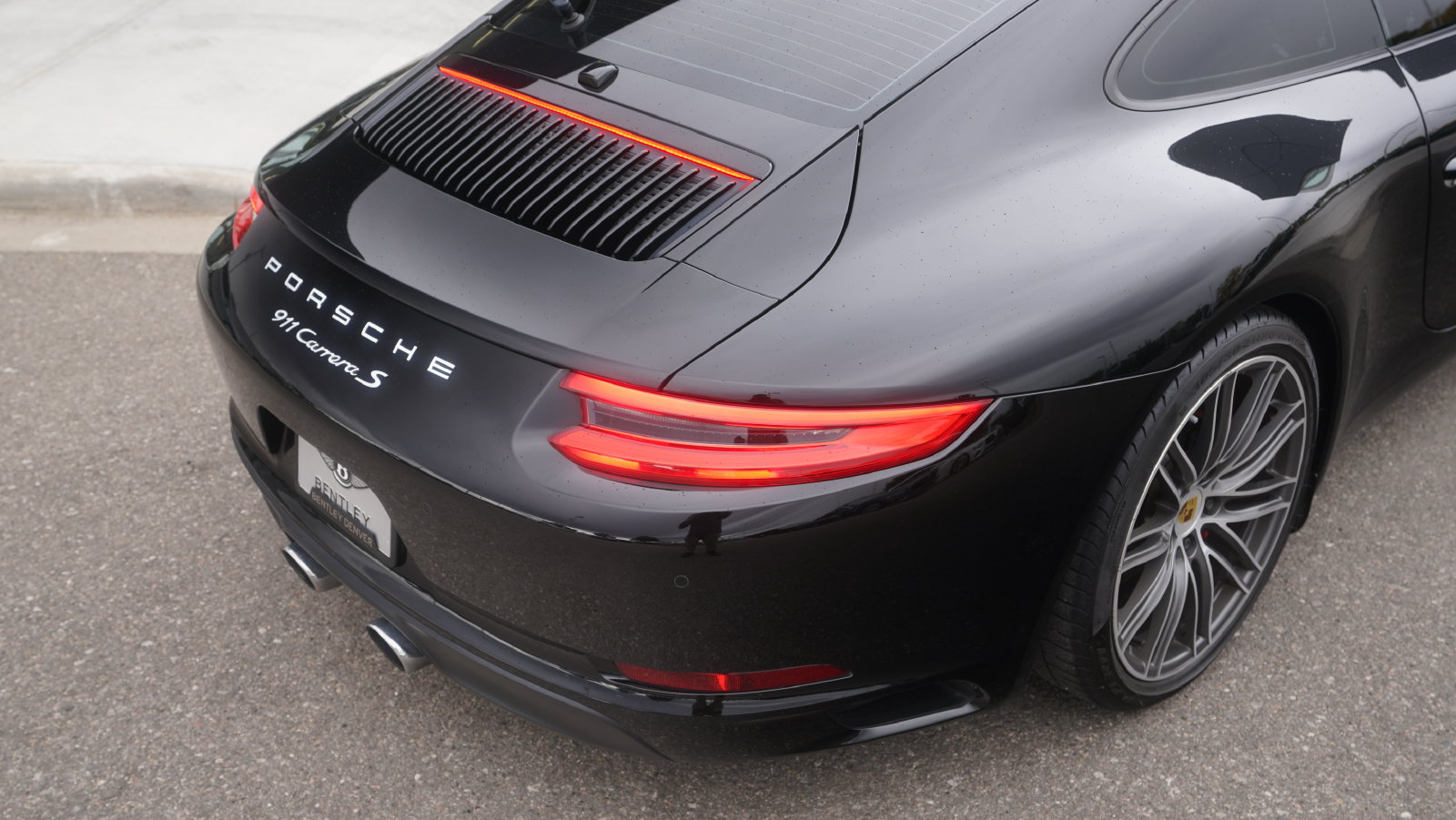 Used 2017 Porsche 911 Carrera S RWD image 15