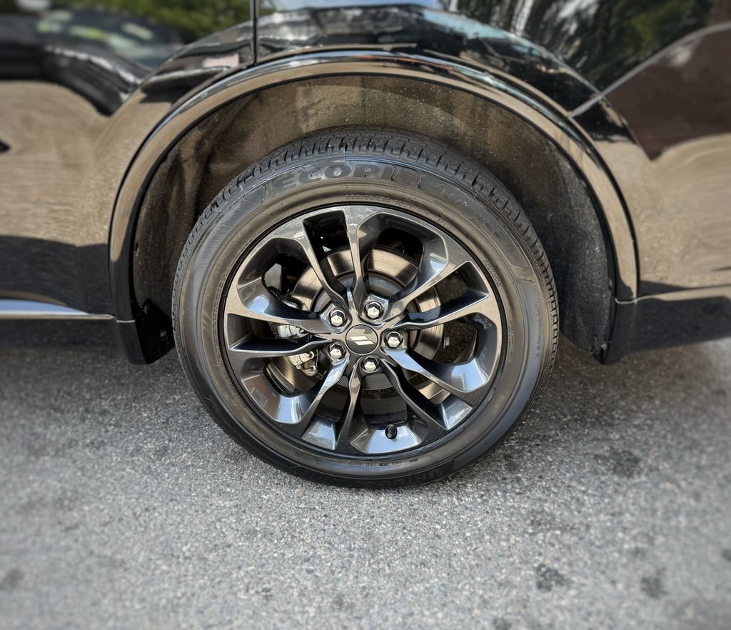 Used 2023 Dodge Durango R/T w/ Blacktop Package AWD/4WD image 16