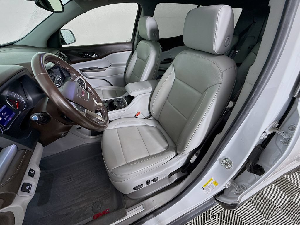 Used 2020 GMC Acadia SLT w/ Premium Package FWD image 22