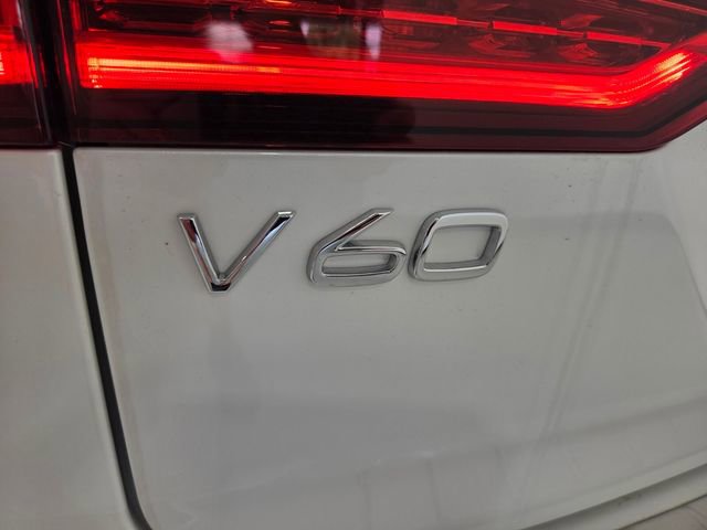 Certified 2026 Volvo V60 B5 Cross Country Plus w/ Protection Package Premier AWD/4WD image 18