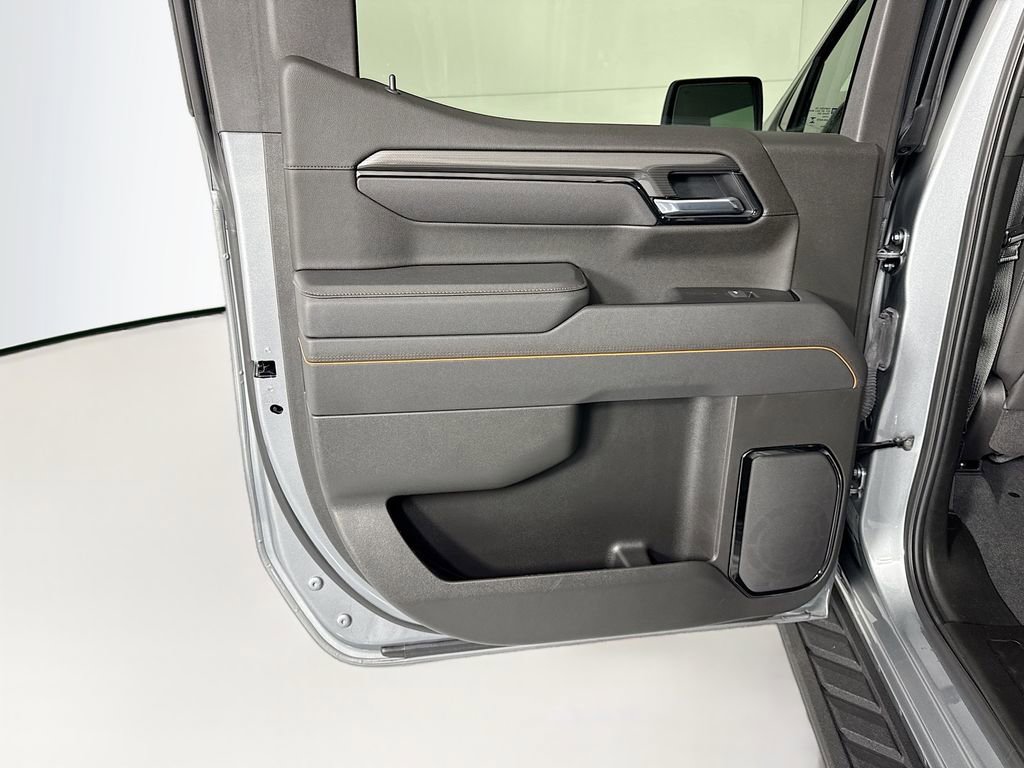 Used 2025 GMC Sierra 1500 AT4 w/ AT4 Premium Package image 26