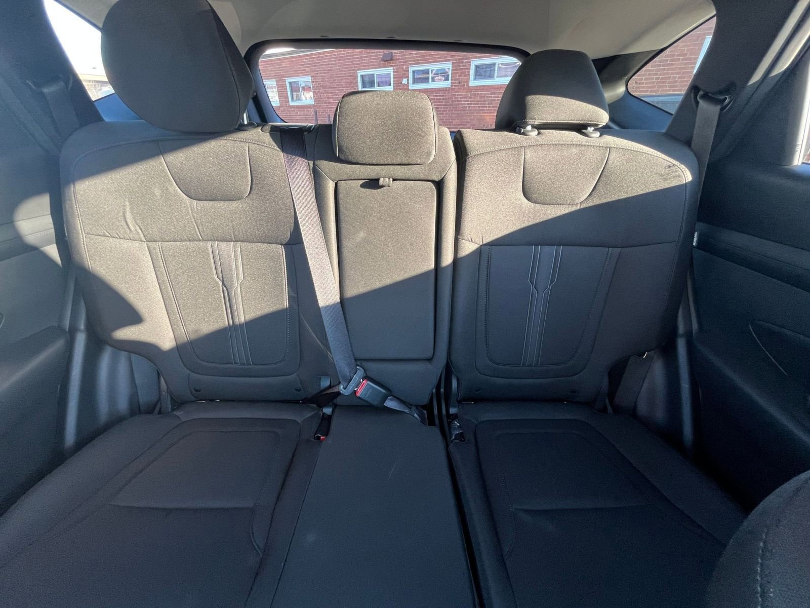 Used 2025 Hyundai Tucson SEL AWD/4WD image 39