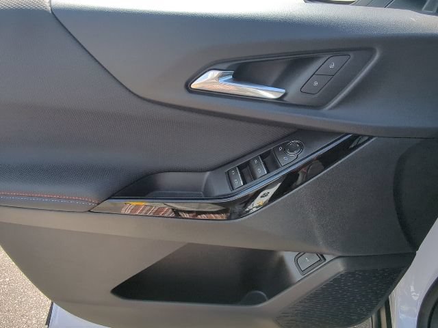 New 2026 Chevrolet Equinox RS w/ Safety and Technology Package FWD image 12
