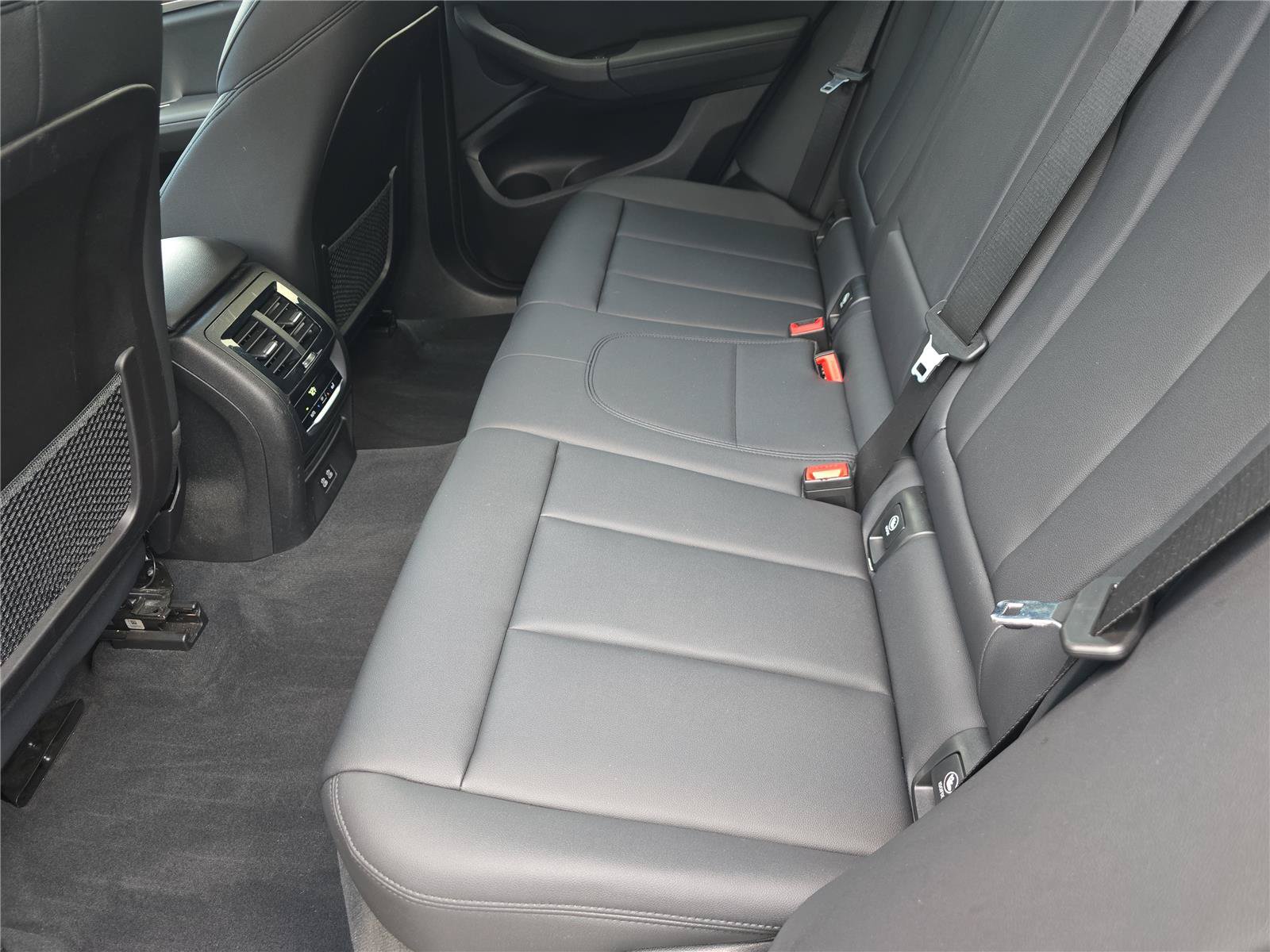 Used 2021 BMW X3 sDrive30i w/ Premium Package RWD image 13